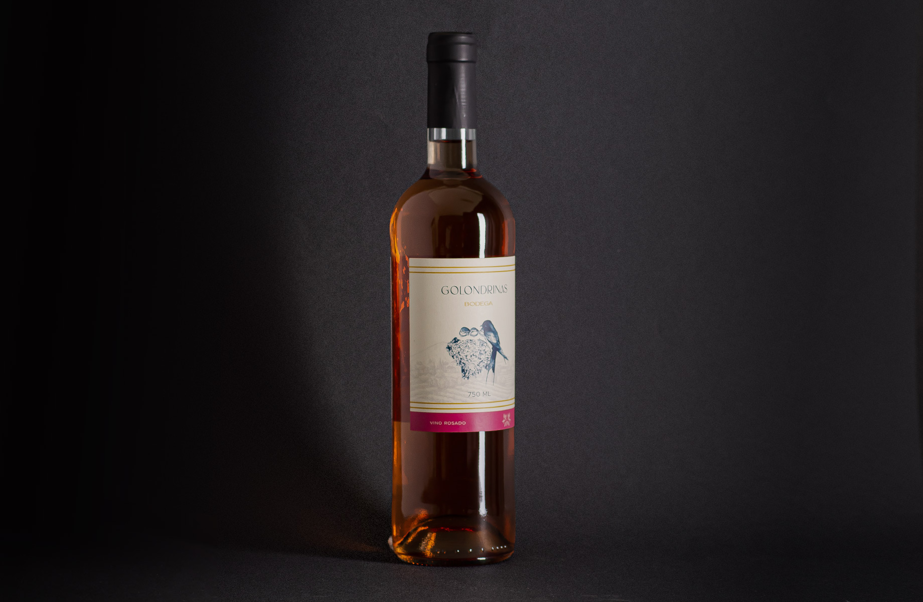 the_nest_branding_golondrinas_vino_01